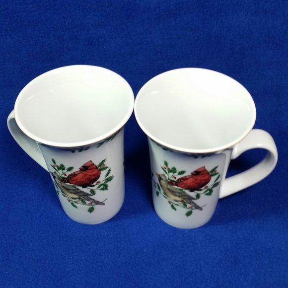 Cardinals In Holly Latte Mug Set Living Quarters Your Home Your Style Set of 2 - Picture 8 of 10
